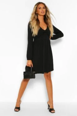 BOOHOO Robe Patineuse à Nœud Sur Le Devant Et Manches Longues -BOOHO Kleidung Magasin fzz54492 black xl 3