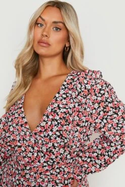 Grande Taille - Robe Courte Volantée à Manches Longues -BOOHO Kleidung Magasin gzz16359 pink xl 3