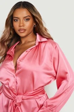 Grande Taille - Robe Chemise Satinée à Ceinture -BOOHO Kleidung Magasin gzz20722 pink xl 3