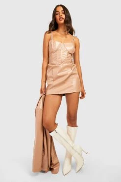 Robe Courte En Similicuir