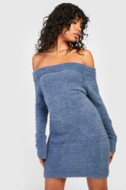 Robe Courte En Maille Douce à épaules Dénudées