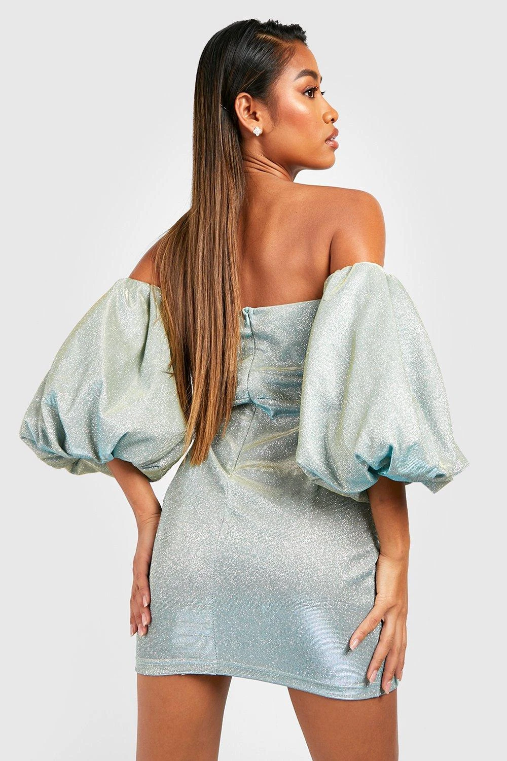 Robe De Soirée Pailletée à Manches Bouffantes 4 Robe De Soirée Pailletée à Manches Bouffantes – Image 2