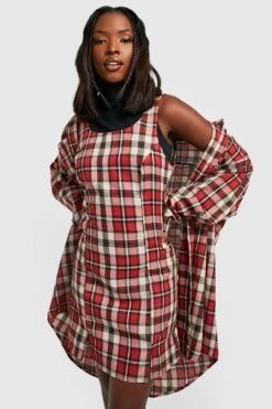 Ensemble à Carreaux Avec Robe Et Chemise