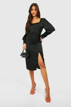 Robe Mi-longue Satinée Froncée à Manches Larges