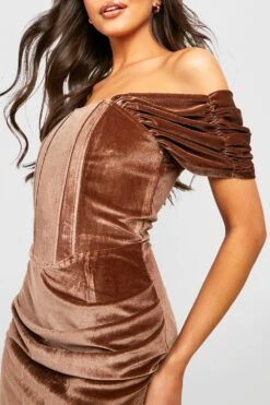 Robe En Velours à épaules Dénudées 9 Robe En Velours à épaules Dénudées -BOOHO Kleidung Magasin gzz28091 mocha xl 3