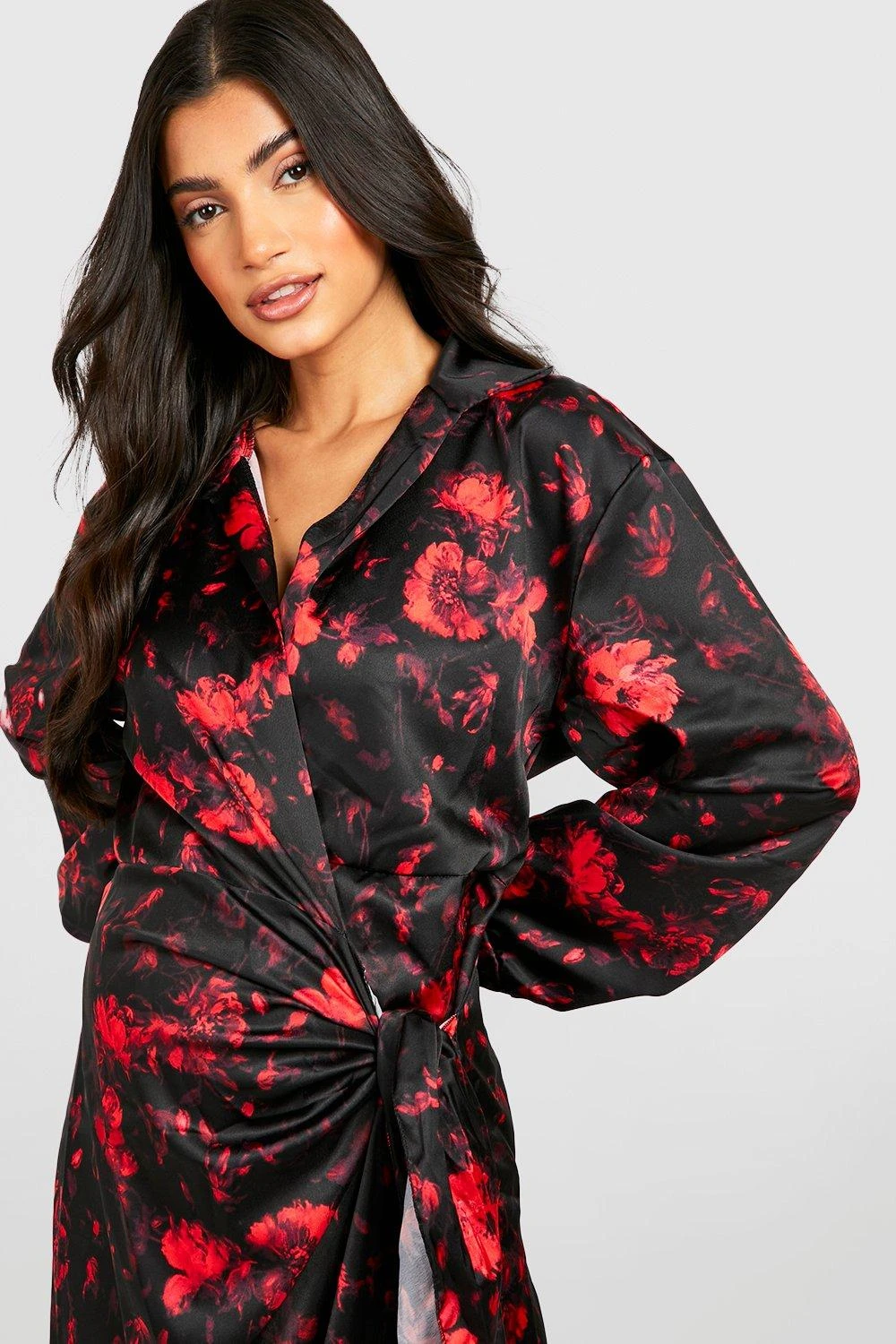 Maternité - Robe De Grossesse Satinée à Imprimé Floral 6 Maternité - Robe De Grossesse Satinée à Imprimé Floral – Image 4