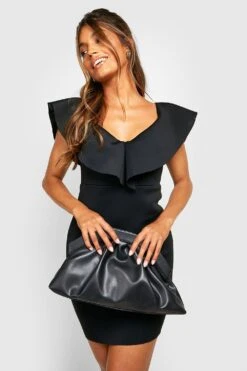 Robe Courte à Volants