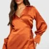 Robe Chemise Satinée à Manches Volumineuses