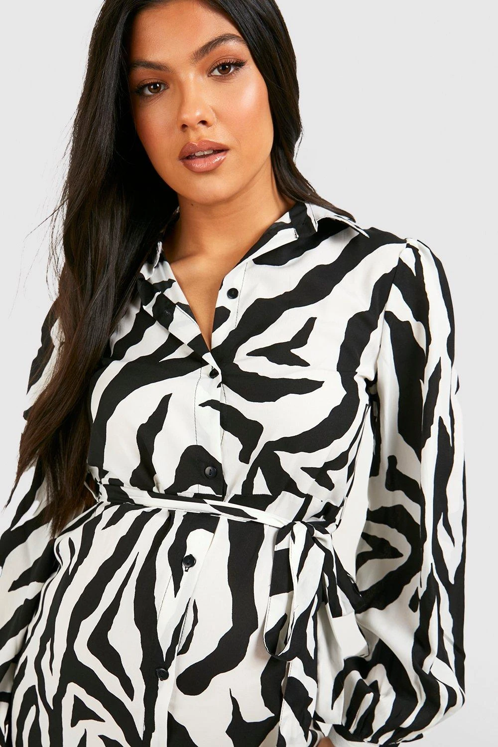 Maternité - Robe Chemise De Grossesse Imprimée 6 Maternité - Robe Chemise De Grossesse Imprimée – Image 4