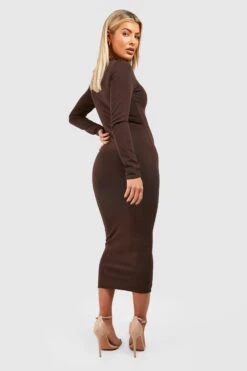 BOOHOO Robe Longue Boutonnée à Manches Longues -BOOHO Kleidung Magasin gzz35915 chocolate xl 1