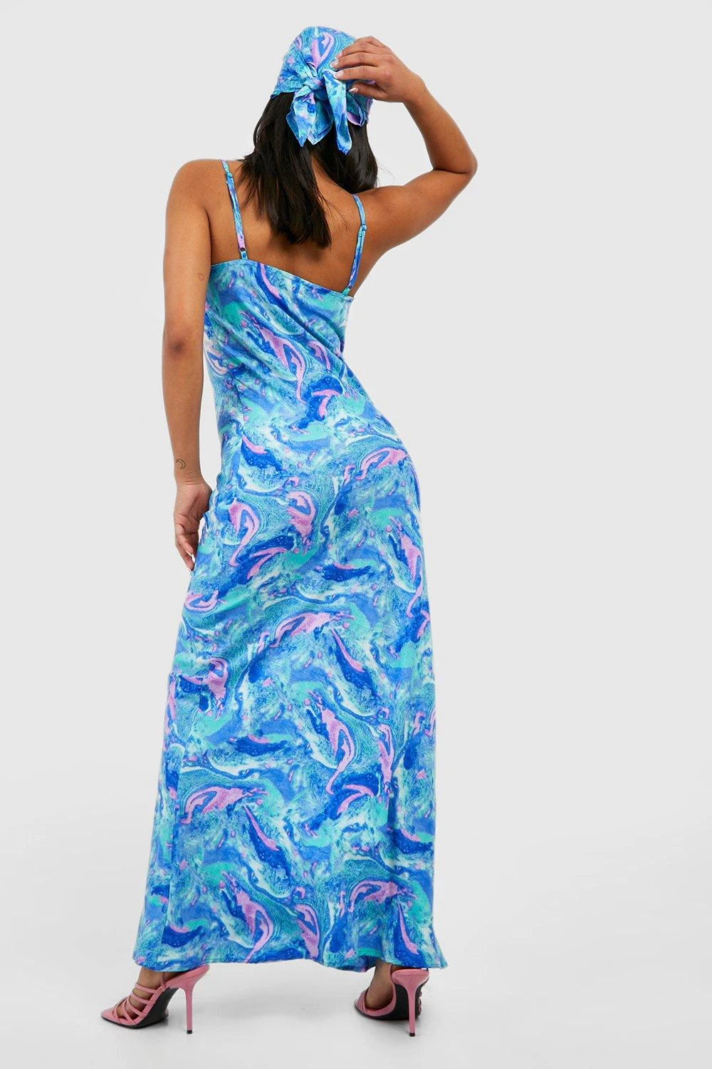 Petite - Ensemble Marbré Avec Foulard Et Robe Longue 4 Petite - Ensemble Marbré Avec Foulard Et Robe Longue – Image 2