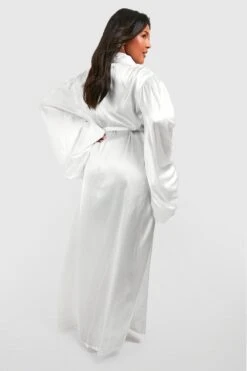 Grande Taille - Robe De Chambre Satinée à Manches Ballon 7 Grande Taille - Robe De Chambre Satinée à Manches Ballon -BOOHO Kleidung Magasin gzz40625 ivory xl 1