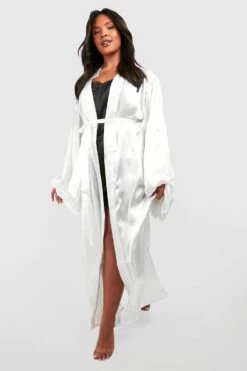 Grande Taille - Robe De Chambre Satinée à Manches Ballon 8 Grande Taille - Robe De Chambre Satinée à Manches Ballon -BOOHO Kleidung Magasin gzz40625 ivory xl 2
