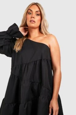 BOOHOO Grande Taille - Robe Asymétrique à Volants étagés -BOOHO Kleidung Magasin gzz41330 black xl 3