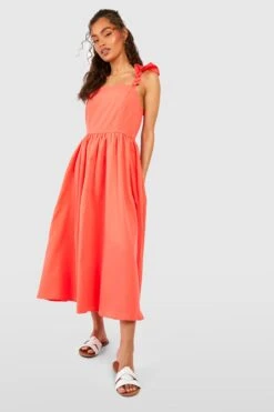 Robe Mi-longue à Volants