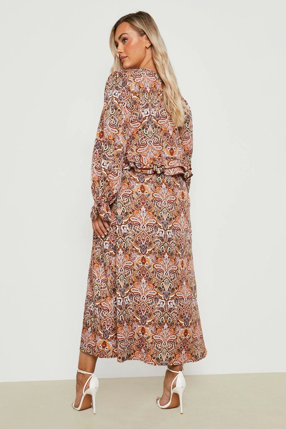 Grande Taille - Robe Longue à Volants Et Imprimé Cachemire 4 Grande Taille - Robe Longue à Volants Et Imprimé Cachemire – Image 2