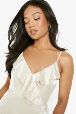 Petite - Robe Longue Premium Satinée à Volants -BOOHO Kleidung Magasin gzz48915 champagne xl 3