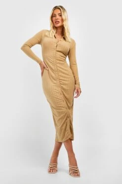 BOOHOO Robe Longue Boutonnée Côtelée