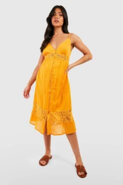 BOOHOO Maternité - Robe Mi-longue Crochet