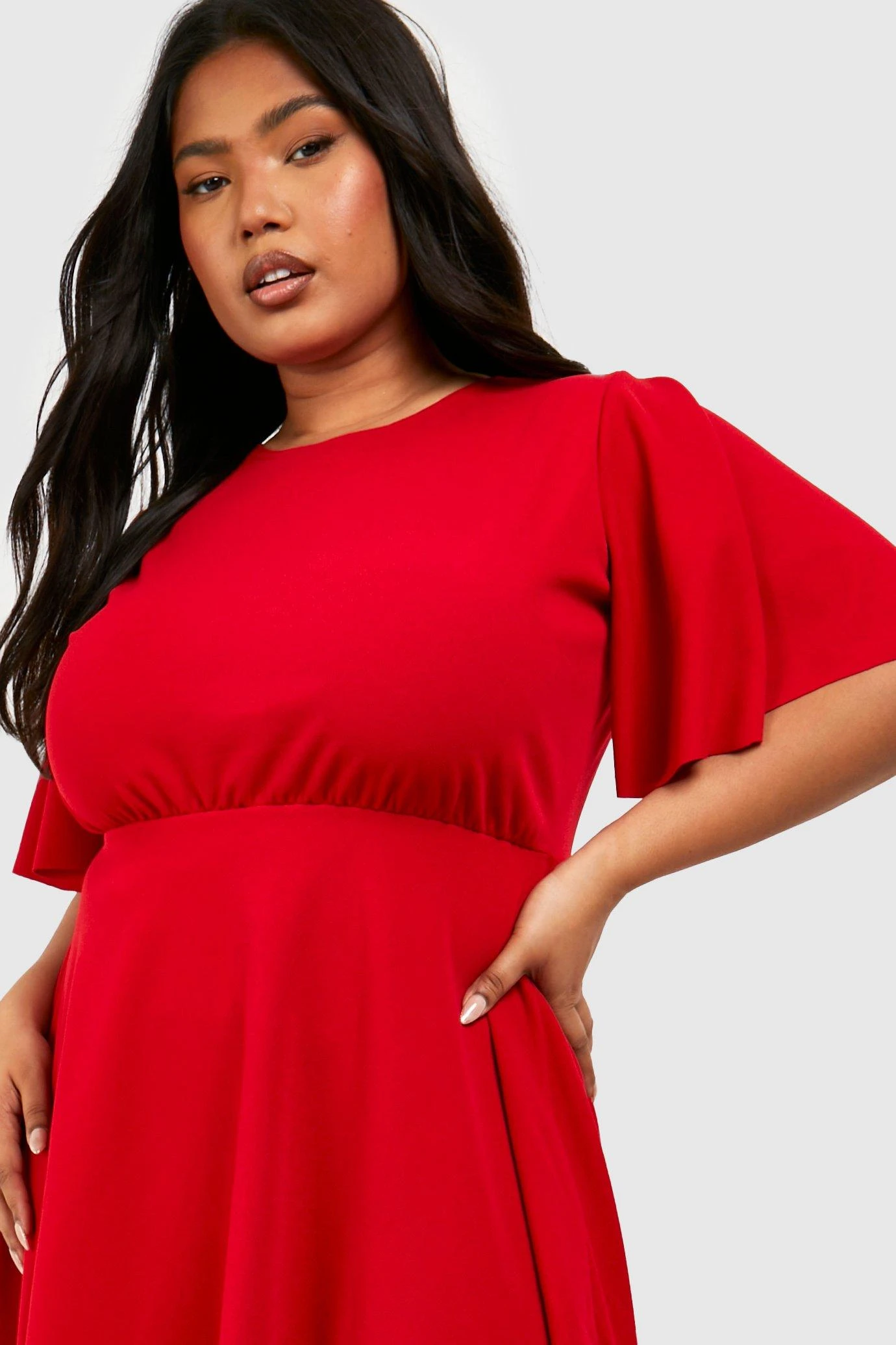 BOOHOO Grande Taille - Robe Portefeuille Plissée 6 BOOHOO Grande Taille - Robe Portefeuille Plissée – Image 4