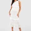 BOOHOO Maternité - Robe De Grossesse Asymétrique En Plumetis -BOOHO Kleidung Magasin gzz49823 ivory xl
