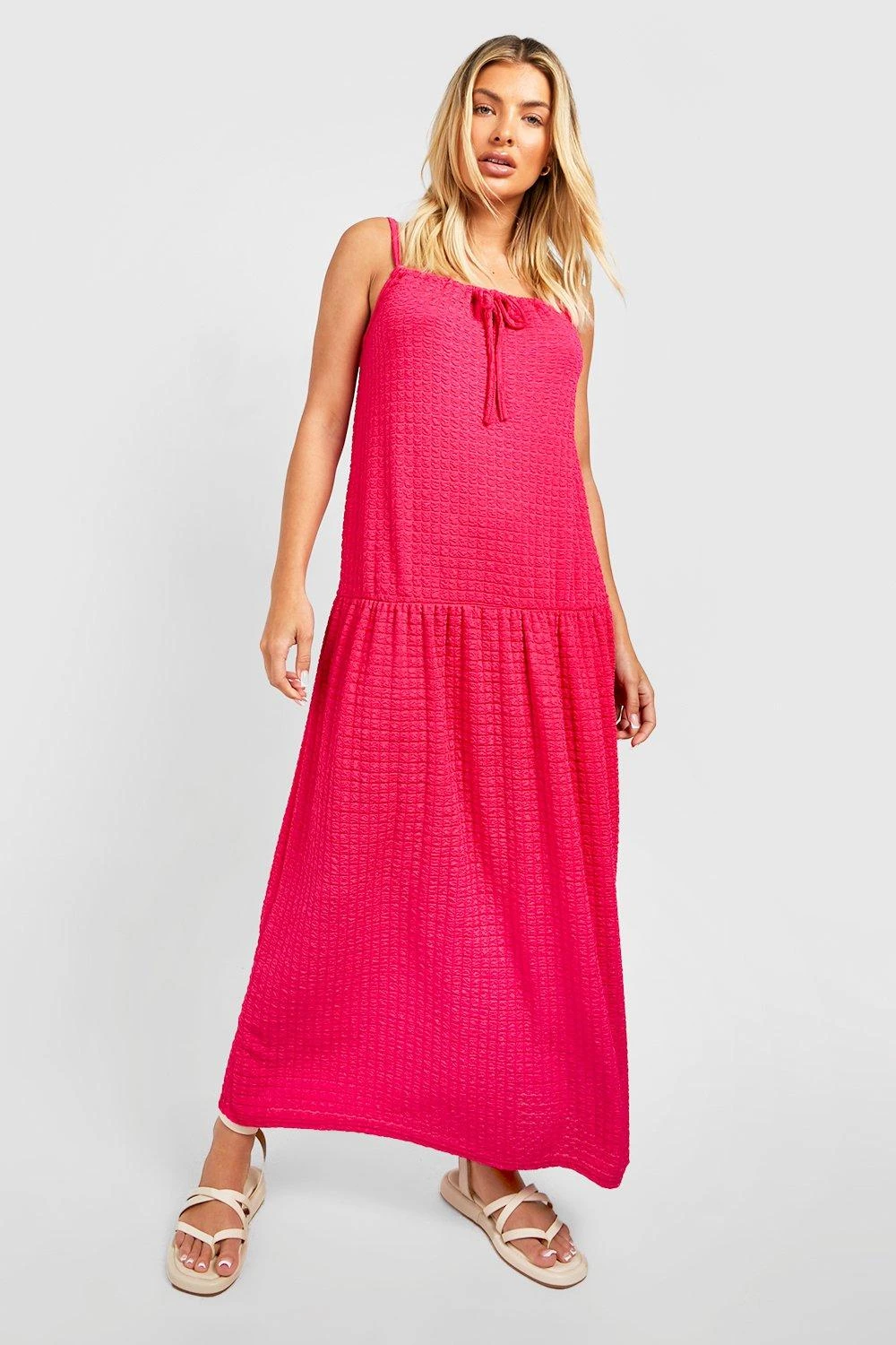 Robe Mi-longue Texturée à Volants 5 Robe Mi-longue Texturée à Volants – Image 3