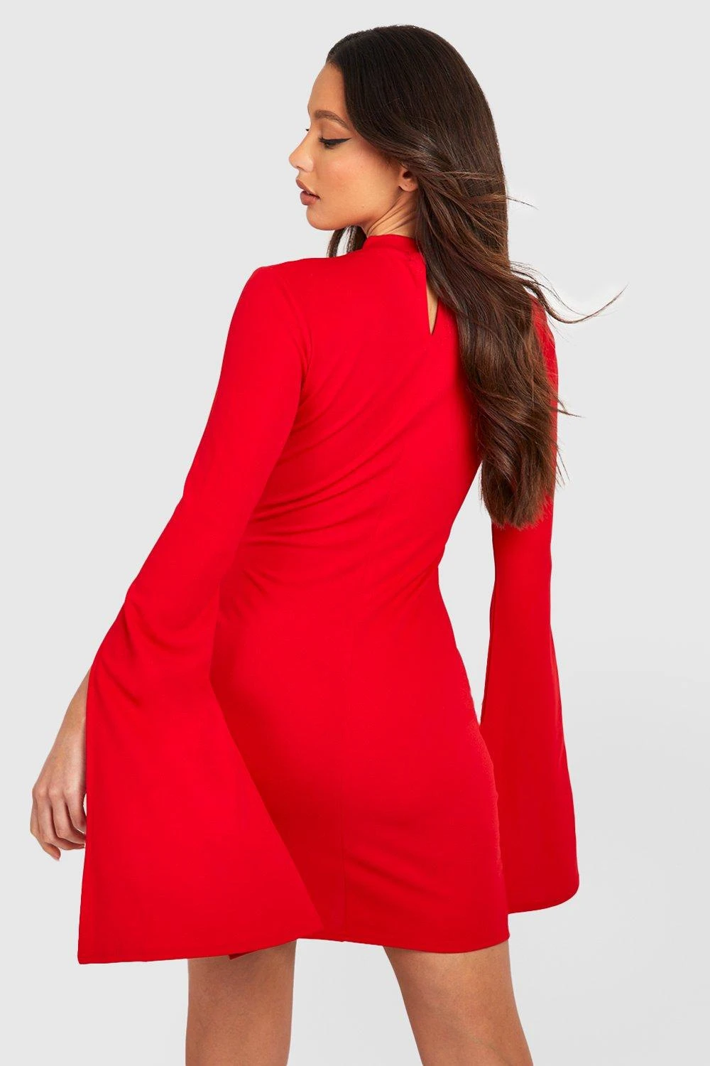 BOOHOO Tall - Robe Cape Fendue 4 BOOHOO Tall - Robe Cape Fendue â Image 2