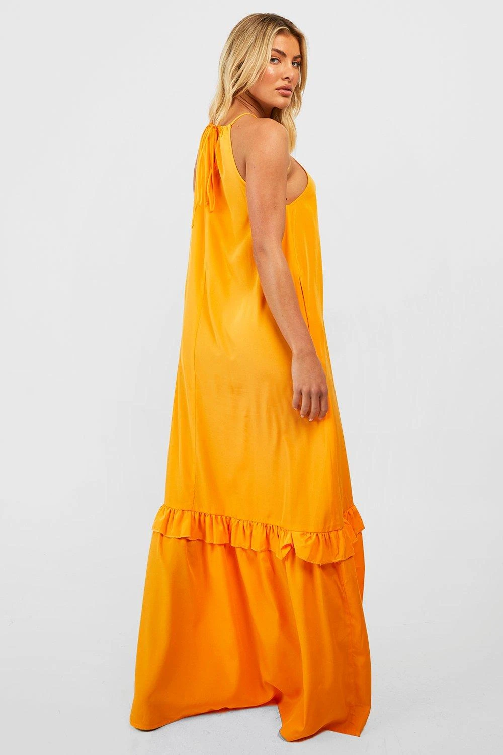 Robe Longue Dos Nu à Volants 4 Robe Longue Dos Nu à Volants – Image 2