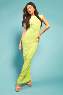 Robe Mi-longue Basique à Manches Courtes