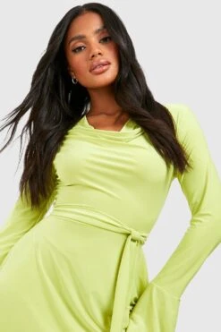 BOOHOO Robe Patineuse Soyeuse à Col Bénitier Et Manches évasées -BOOHO Kleidung Magasin gzz57199 lime xl 3