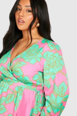 Grande Taille - Robe Portefeuille Satinée Fleurie -BOOHO Kleidung Magasin gzz58744 pink xl 3