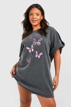 BOOHOO Grande Taille - Robe T-shirt Délavée à Imprimé Papillon