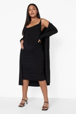 Grande Taille - Ensemble Avec Cardigan Long Et Robe à Col Bénitier