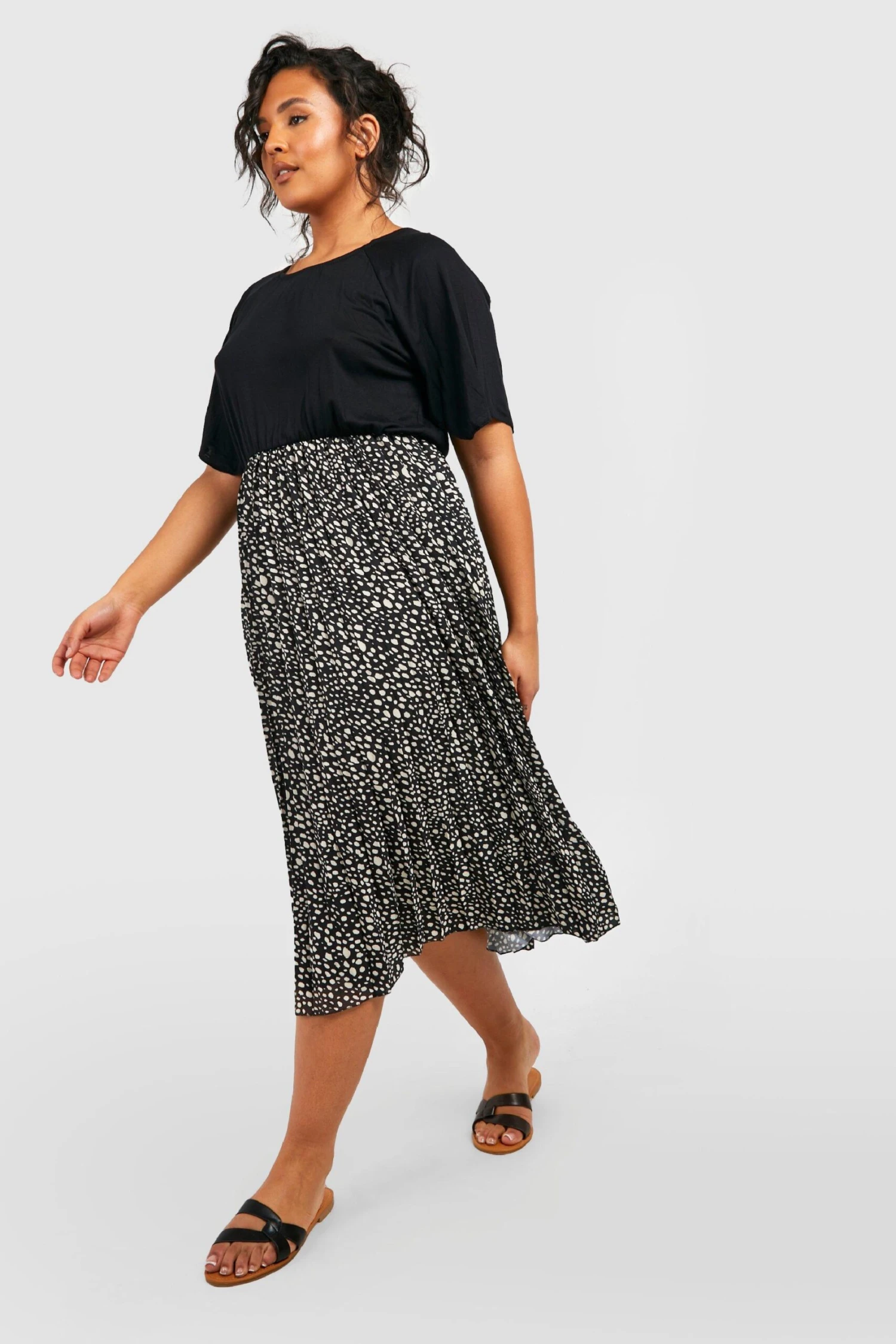 Grande Taille - Robe Patineuse 2 En 1 Effet Plissé 5 Grande Taille - Robe Patineuse 2 En 1 Effet Plissé – Image 3